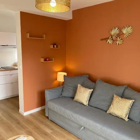 Apartment T2, Jardinet, Quartier Marche 10mn Royan