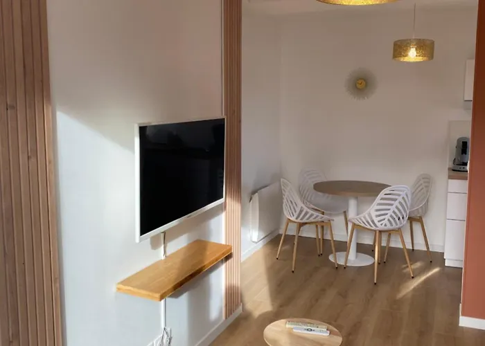 T2, Jardinet, Quartier Marche 10mn Royan